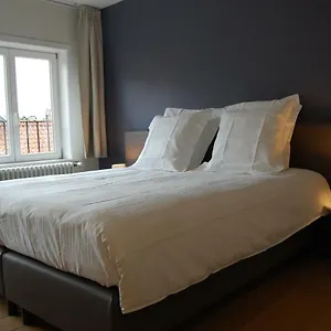 De Voorplaats Couette-café Bruges